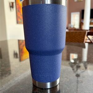 Brand New Yeti - Moondust